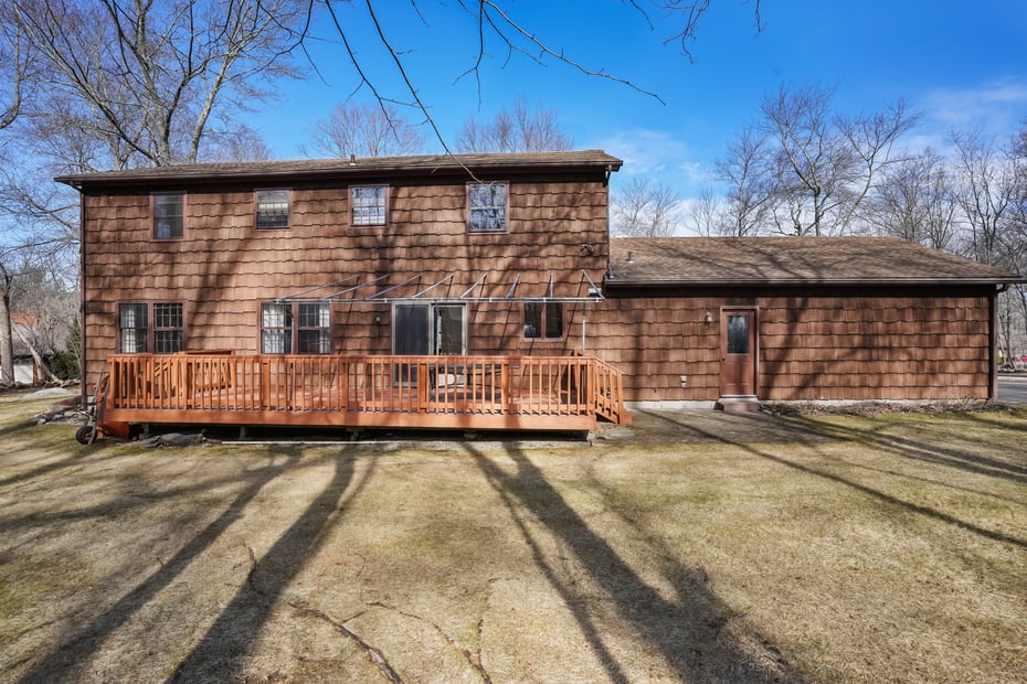 10 Tanglewood Drive Photo 32