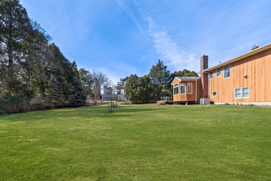 1 Country Ridge Drive Photo 19