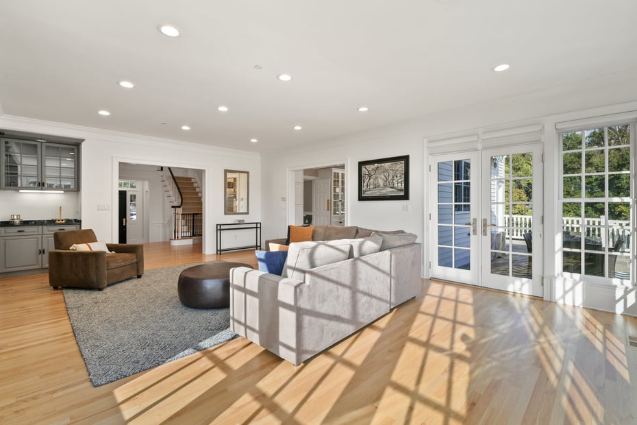 2 Belmont Drive Photo 7
