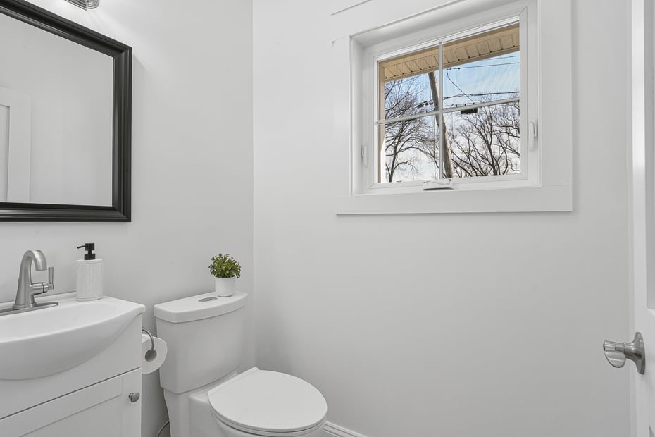 146 Mountain Avenue Photo 11