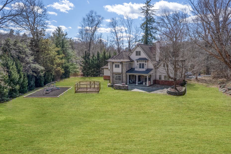 87A Harriman Road Photo 31