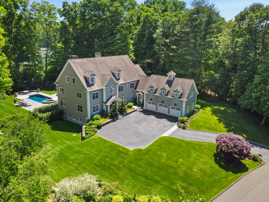 180 Bayberry Road Photo 1