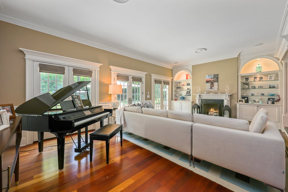 180 Bayberry Road Photo 14