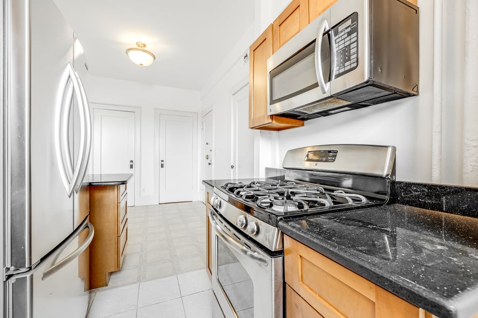 840 Bronx River Road  #4B Photo 11