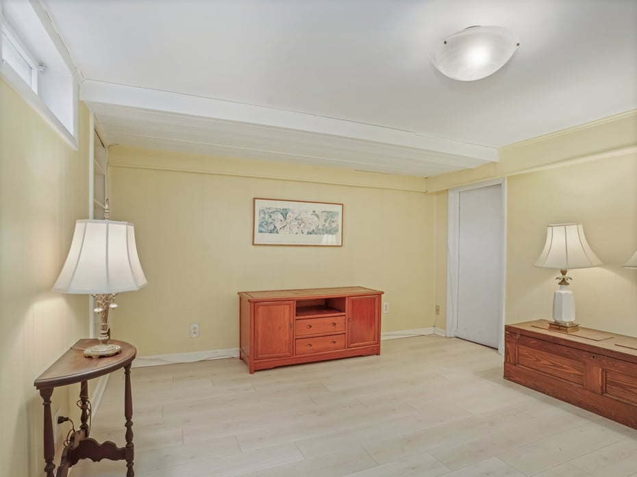 393 Sylvan Knoll Road #393 Photo 17