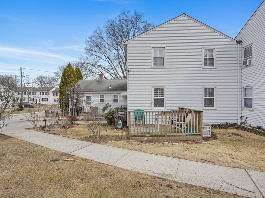 393 Sylvan Knoll Road #393 Photo 27