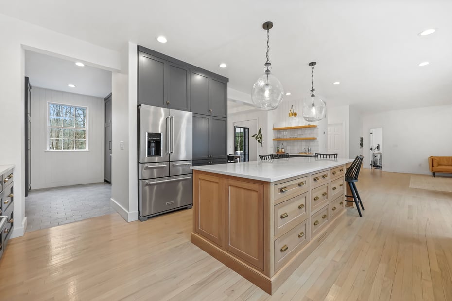 2 Saugatuck Ridge Road Photo 10