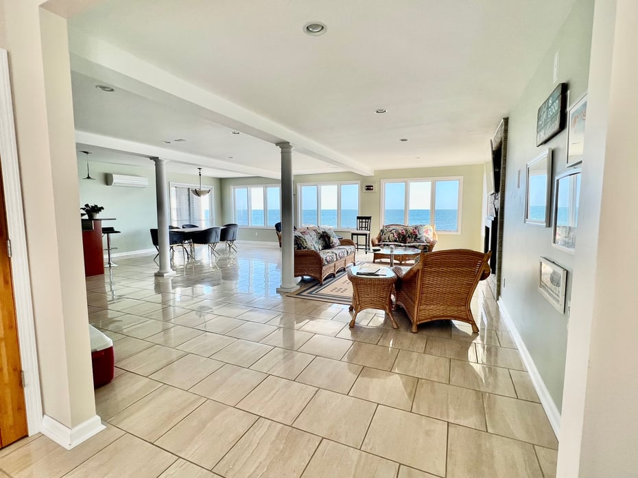 146 Middle Beach Road Photo 2
