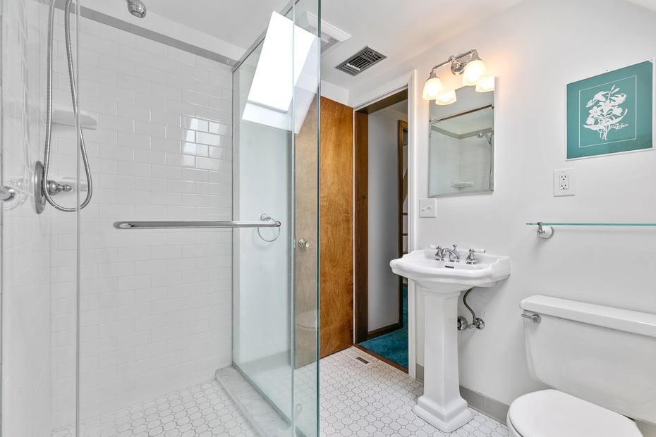 266 Everit Street Photo 15