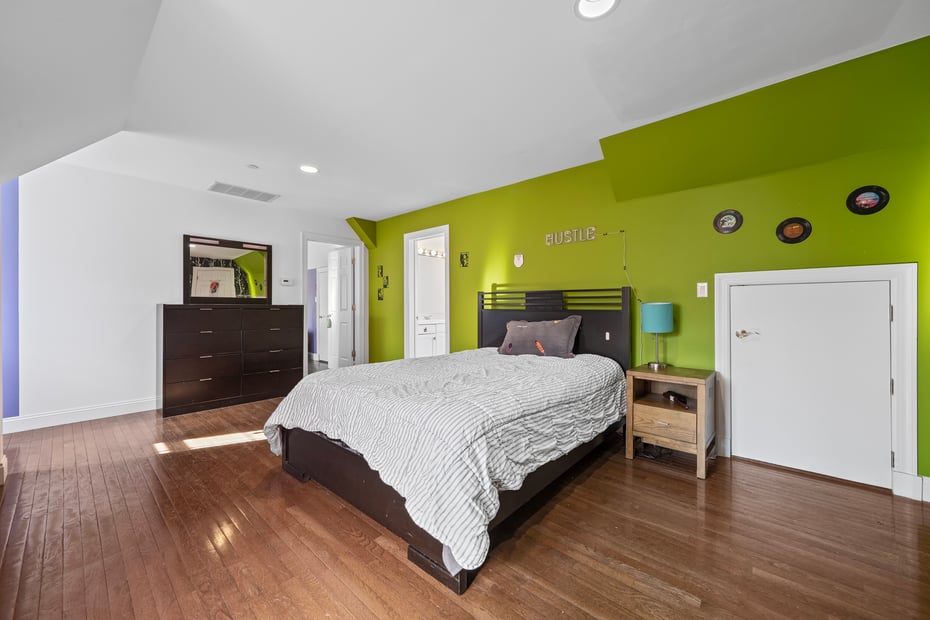 2 Camden Court Photo 29