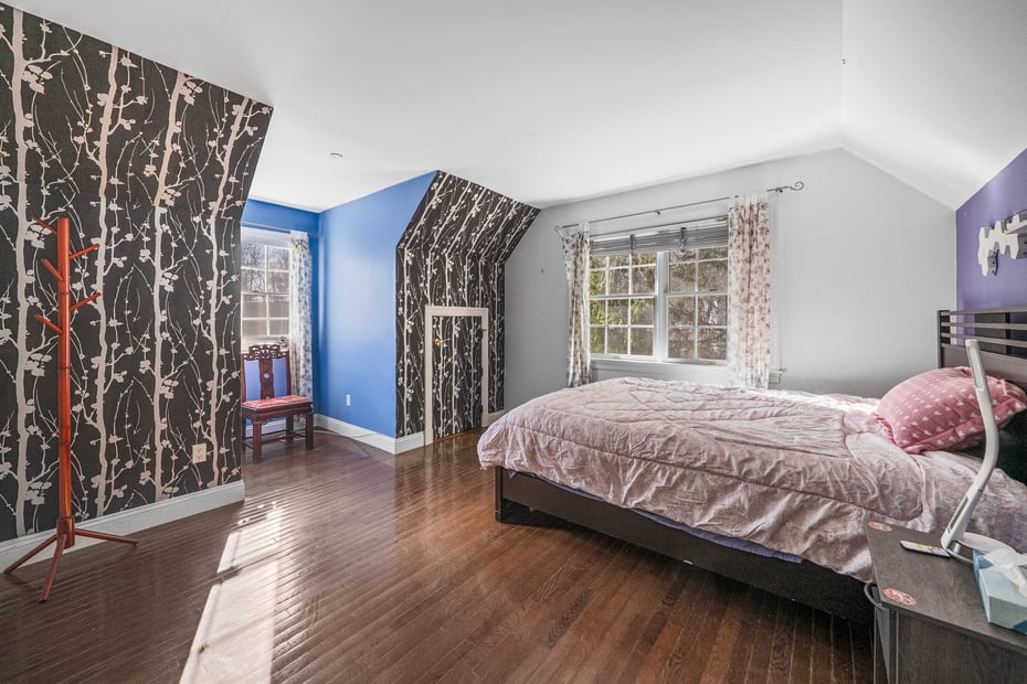 2 Camden Court Photo 32