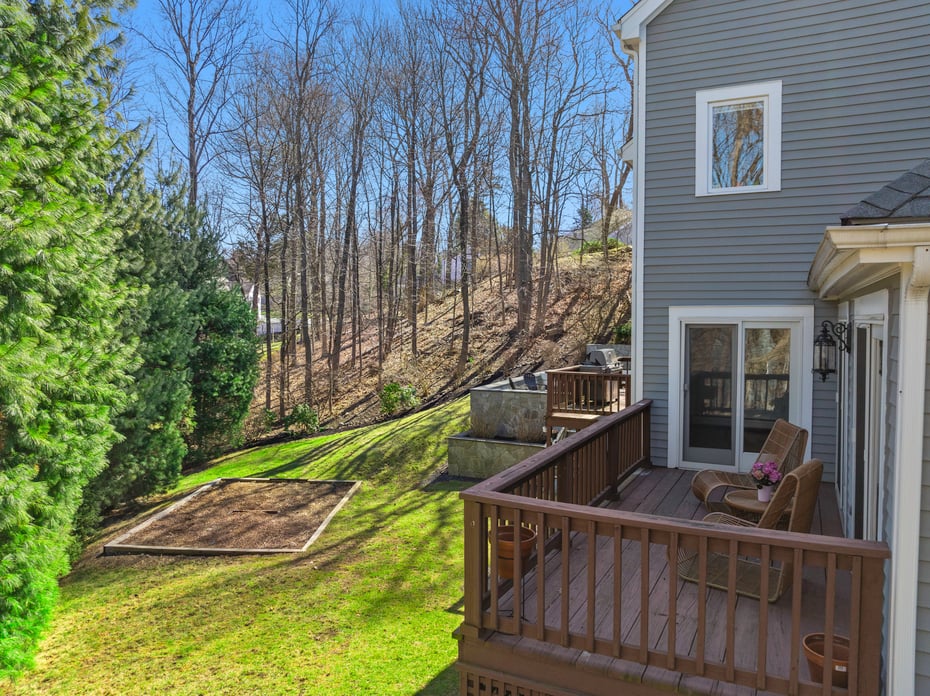 9 Harborview Road Photo 10