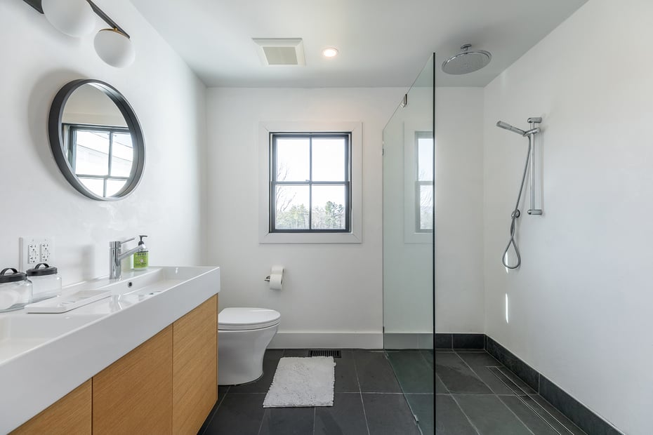 323 Wells Hill Road Photo 18