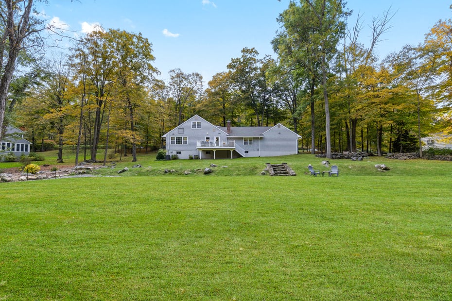 19 Brandon Drive Photo 19