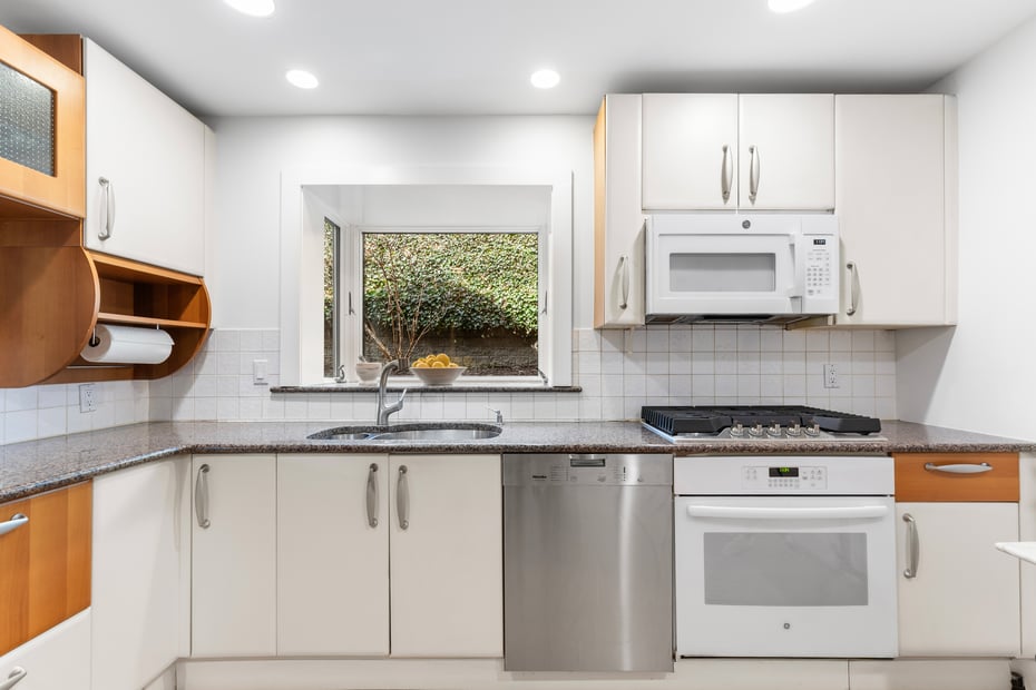 75 Edgemont Road Photo 12