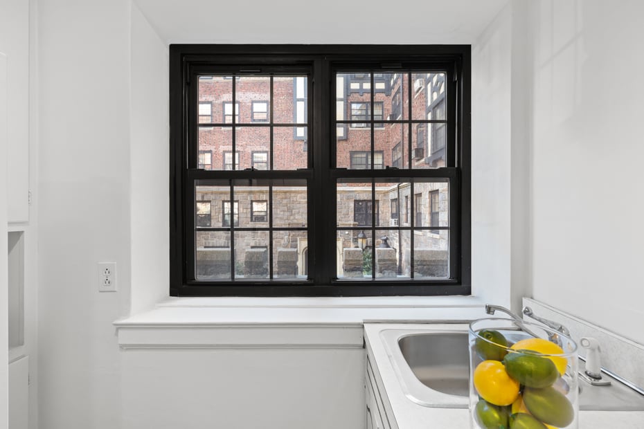295 North Broadway #29 Photo 15