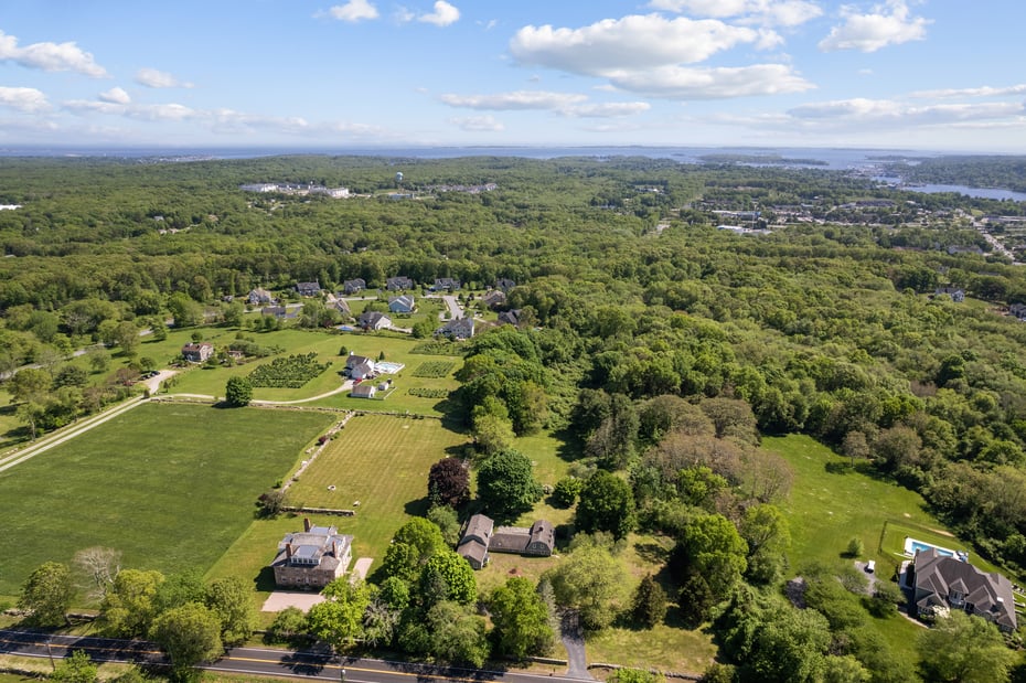 1335 Pequot Trail Photo 7
