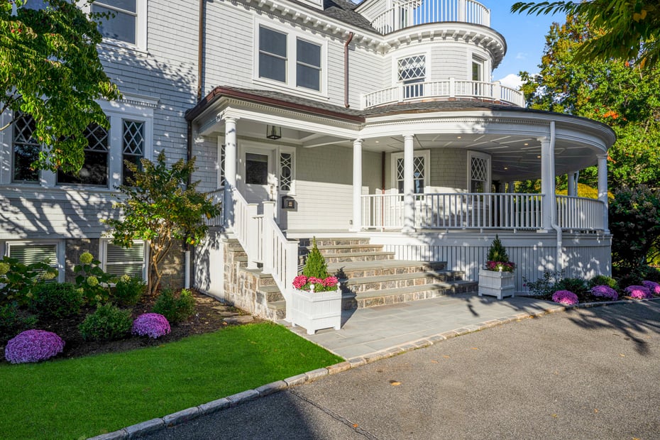 60 Ocean Avenue Photo 2