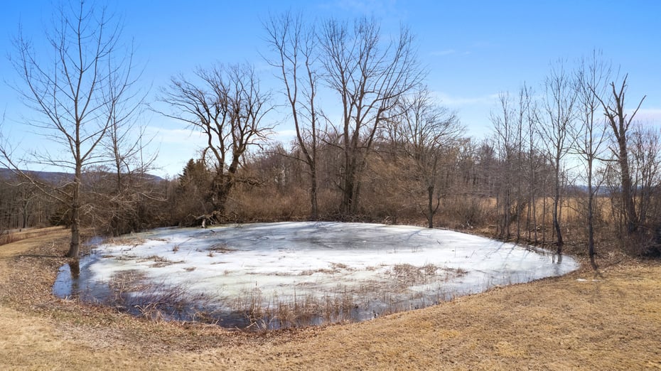 150 Sawchuck Road Photo 4
