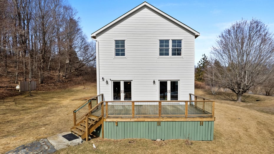 150 Sawchuck Road Photo 32