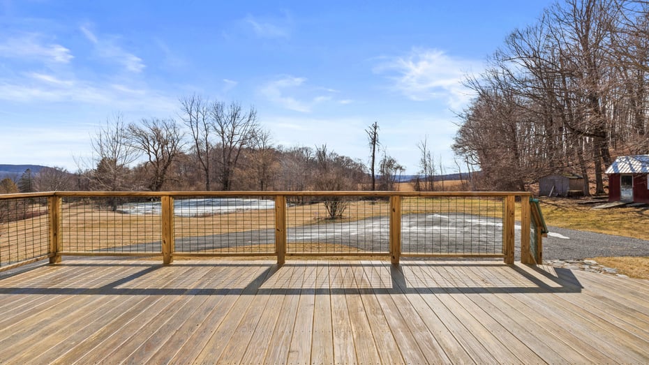 150 Sawchuck Road Photo 34