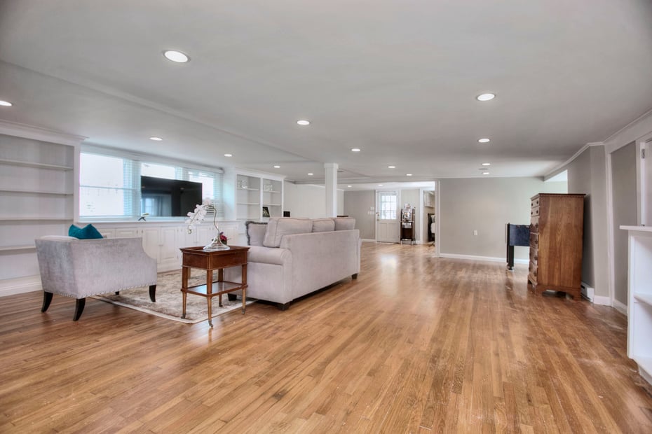 1007 Fairfield Beach Road Photo 10