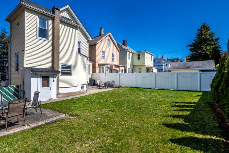 92 Washington Avenue Photo 32