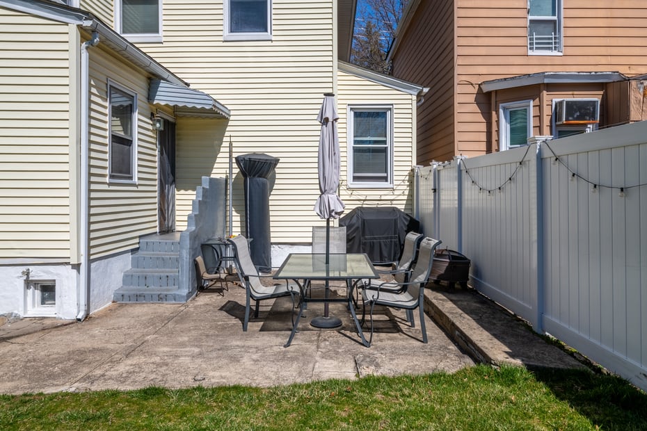 92 Washington Avenue Photo 33