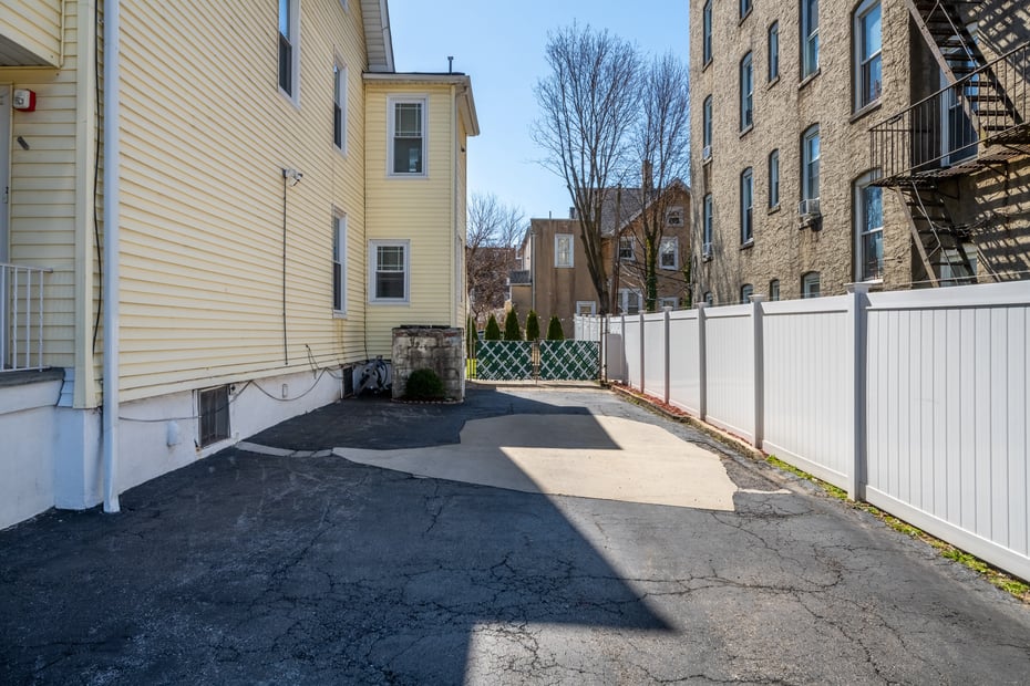 92 Washington Avenue Photo 35
