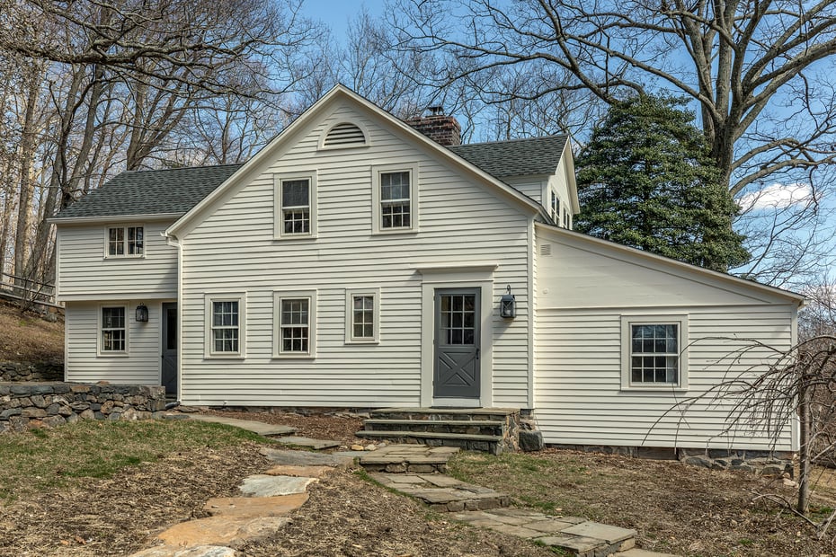 16-17 Coburn Road East Photo 2