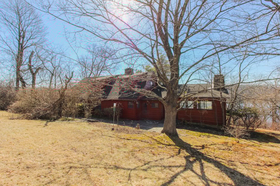 279 Candlewood Lake Road Photo 27