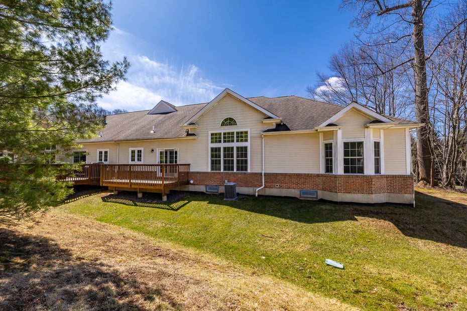 20 Emily Way #20 Photo 34