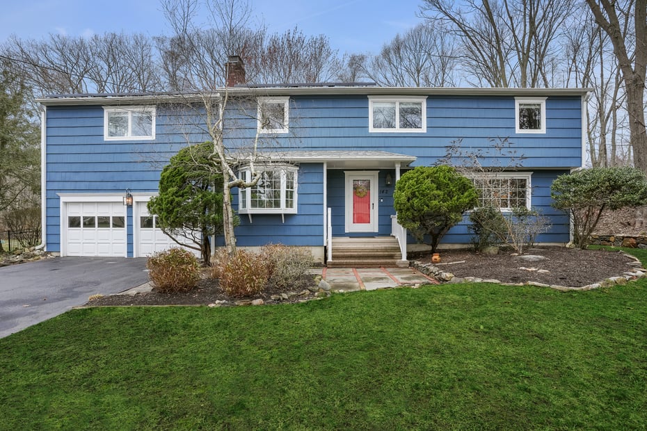 142 Trillium Road Photo 1