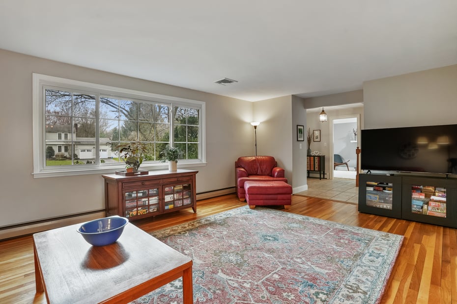 142 Trillium Road Photo 5
