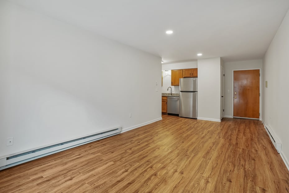 115 Short Beach Road  #109 Photo 5