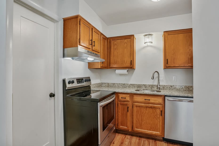 115 Short Beach Road  #109 Photo 8