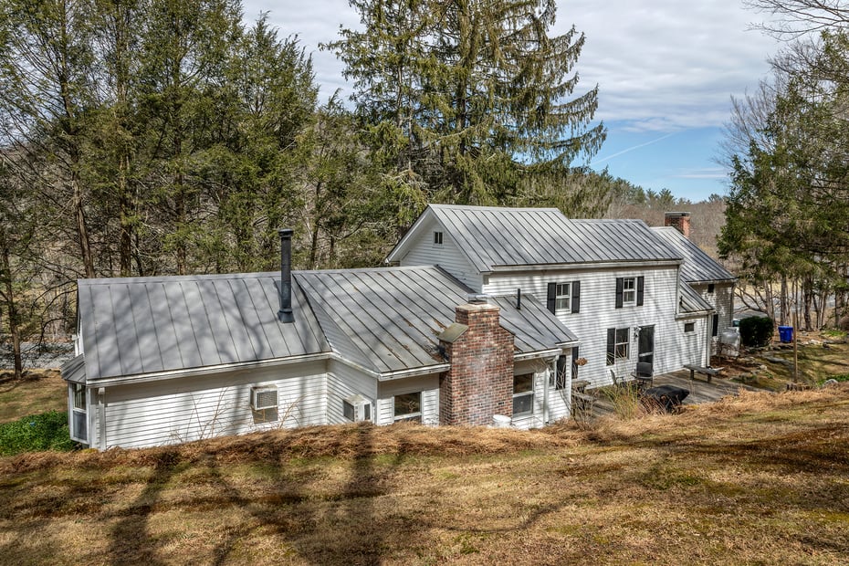 227 New Milford Road East Photo 29