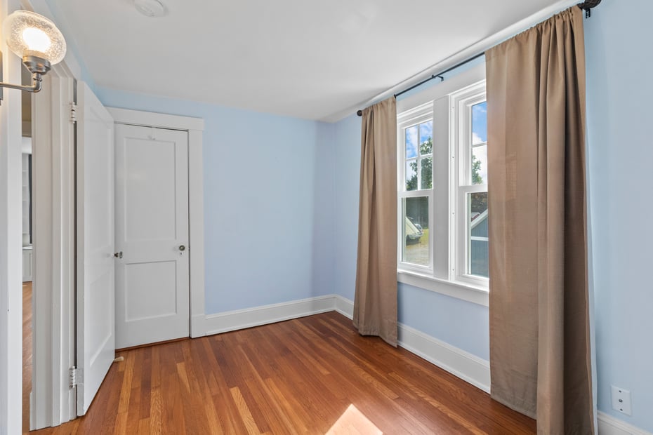 587 Taugwonk Road Photo 16