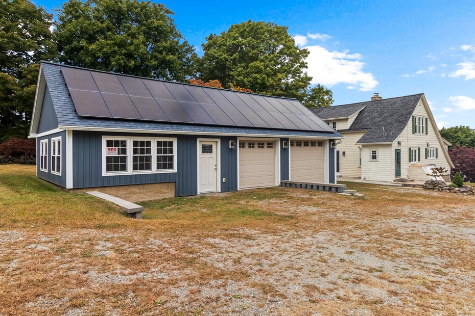 587 Taugwonk Road Photo 24