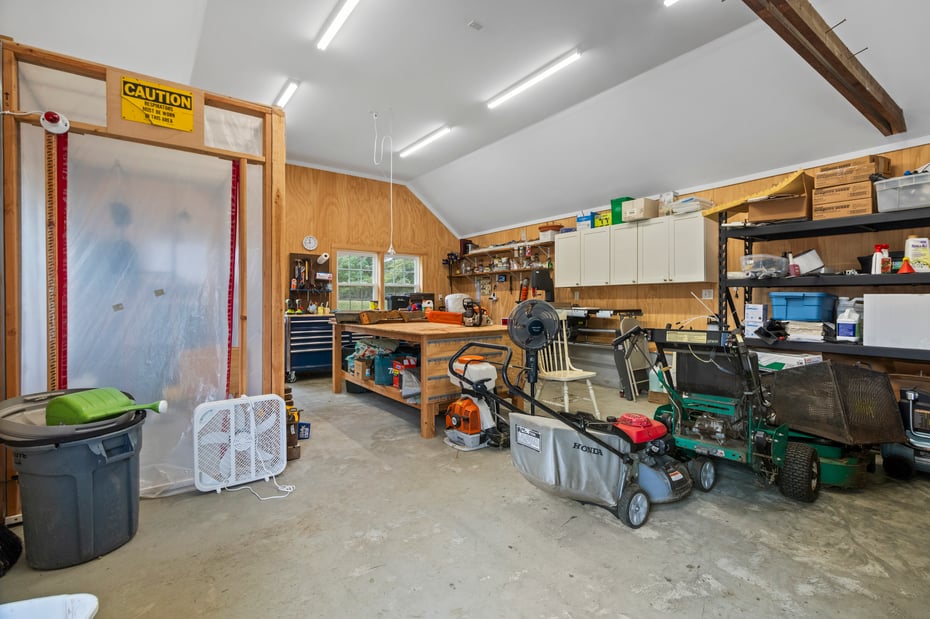 587 Taugwonk Road Photo 26