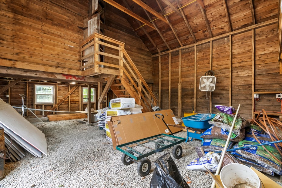 587 Taugwonk Road Photo 37