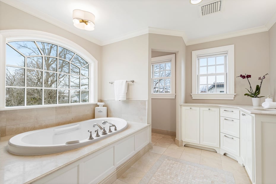 803 Oakwood Road Photo 21