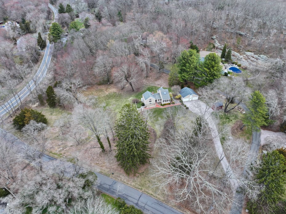 61 Neck Road Photo 34