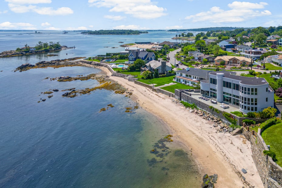 30 Beachfront Lane Photo 1