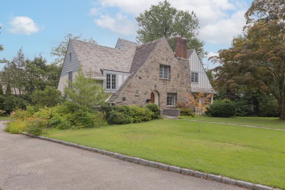 25 Eastfield Road Photo 20