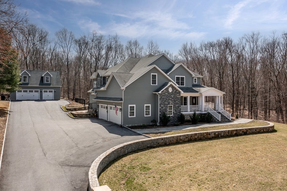 75 Hickory Hill Road Photo 2