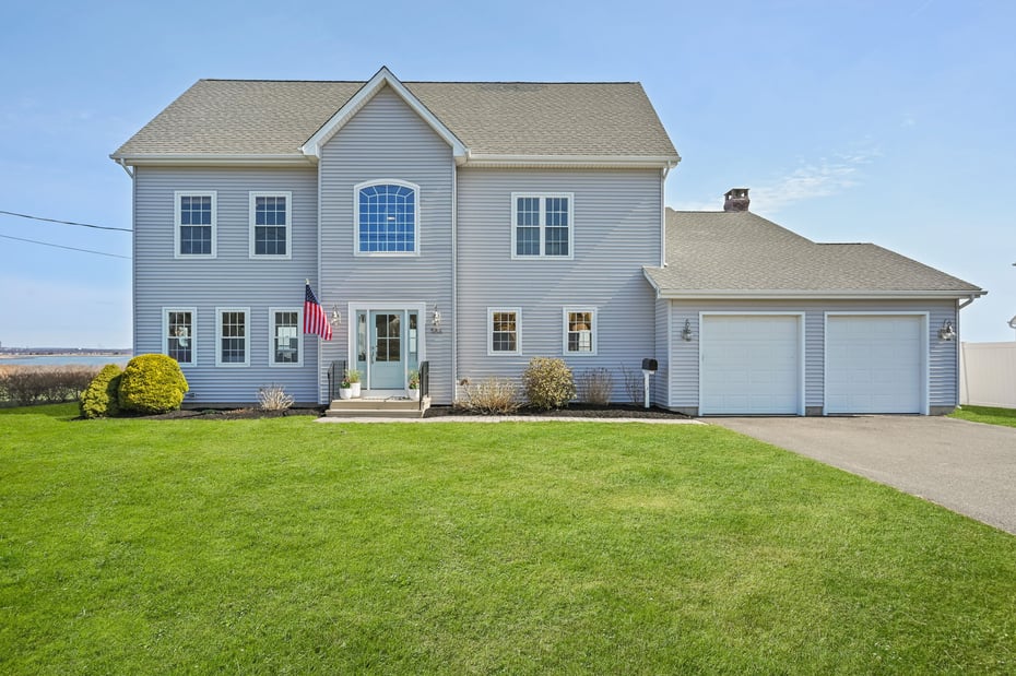 586 Riverdale Drive Photo 39