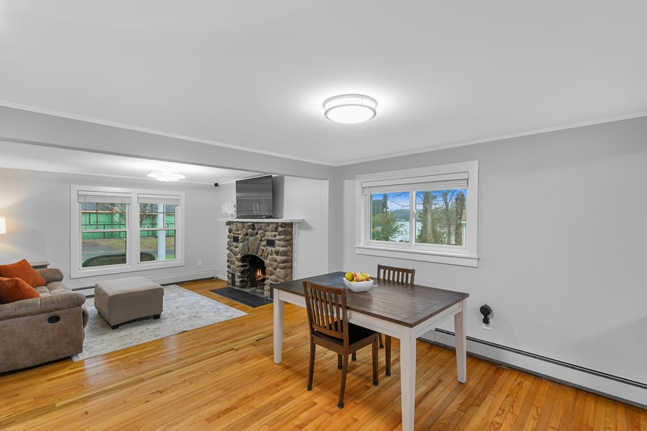 10 3rd Avenue Photo 10