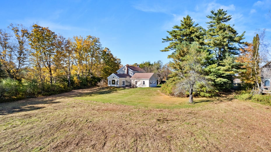 191 Sandisfield Rd Photo 6
