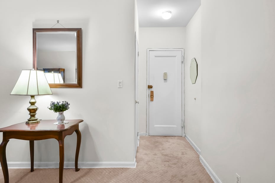 16 N Chatsworth Avenue  #45 Photo 4